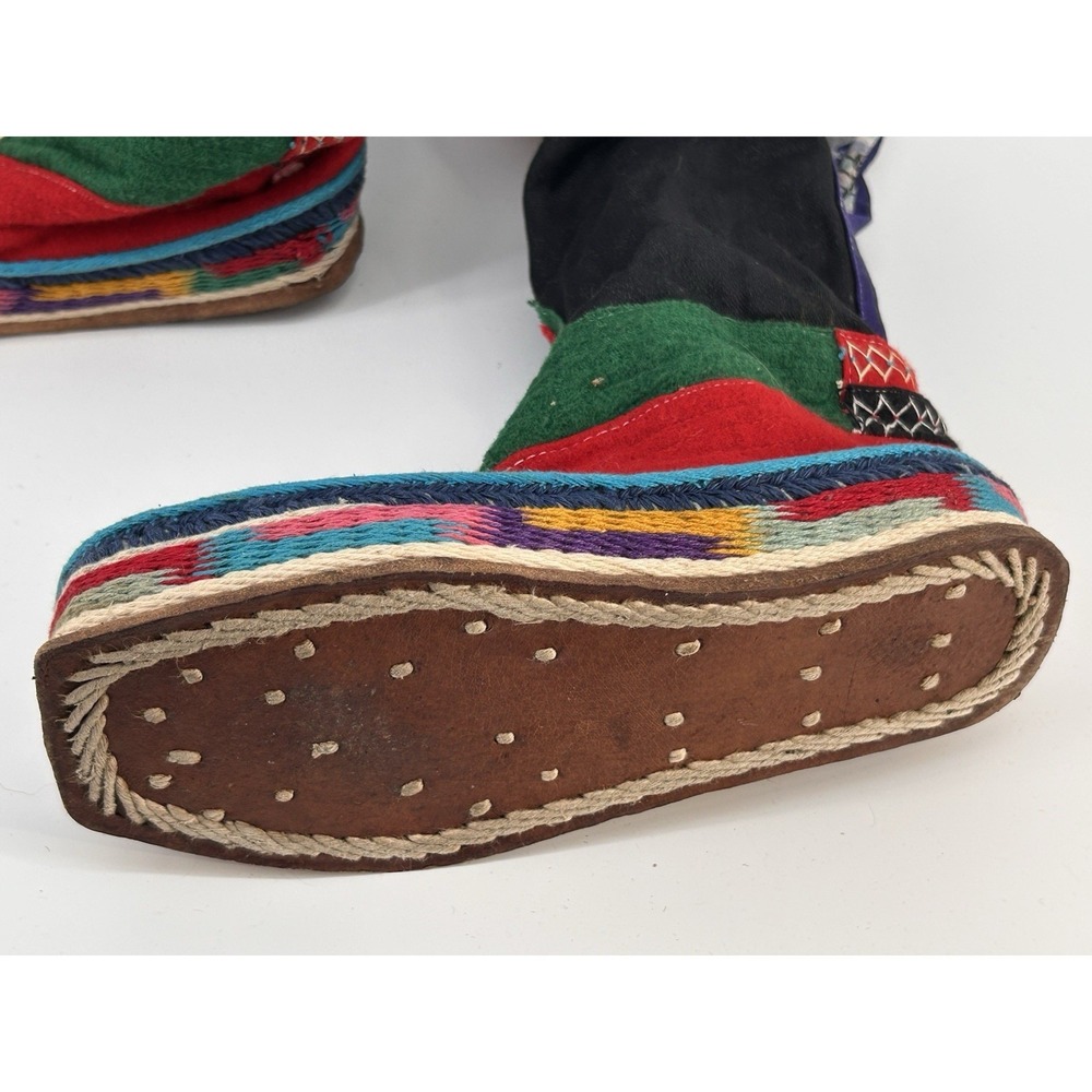 Vintage 1960s Tibetan Felt Hand Embroidered Felt Boots Boho Mongolian Himalayan - Picture 7 of 16